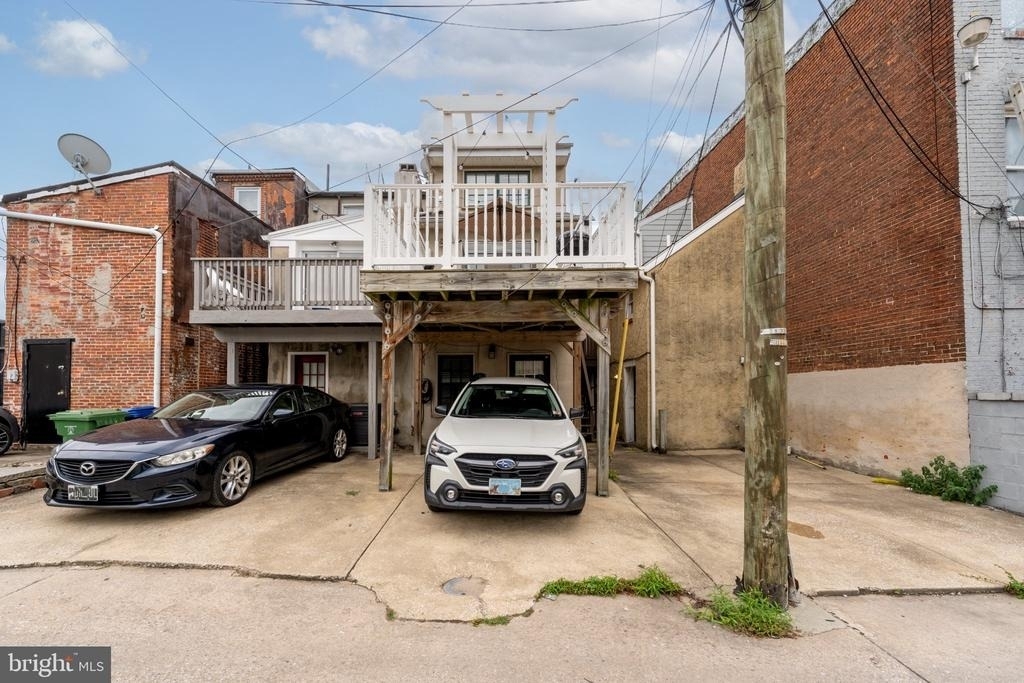 1005 Light Street - Photo 30
