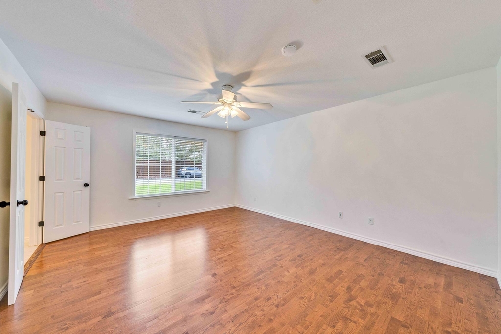 2608 Chowan Way - Photo 12