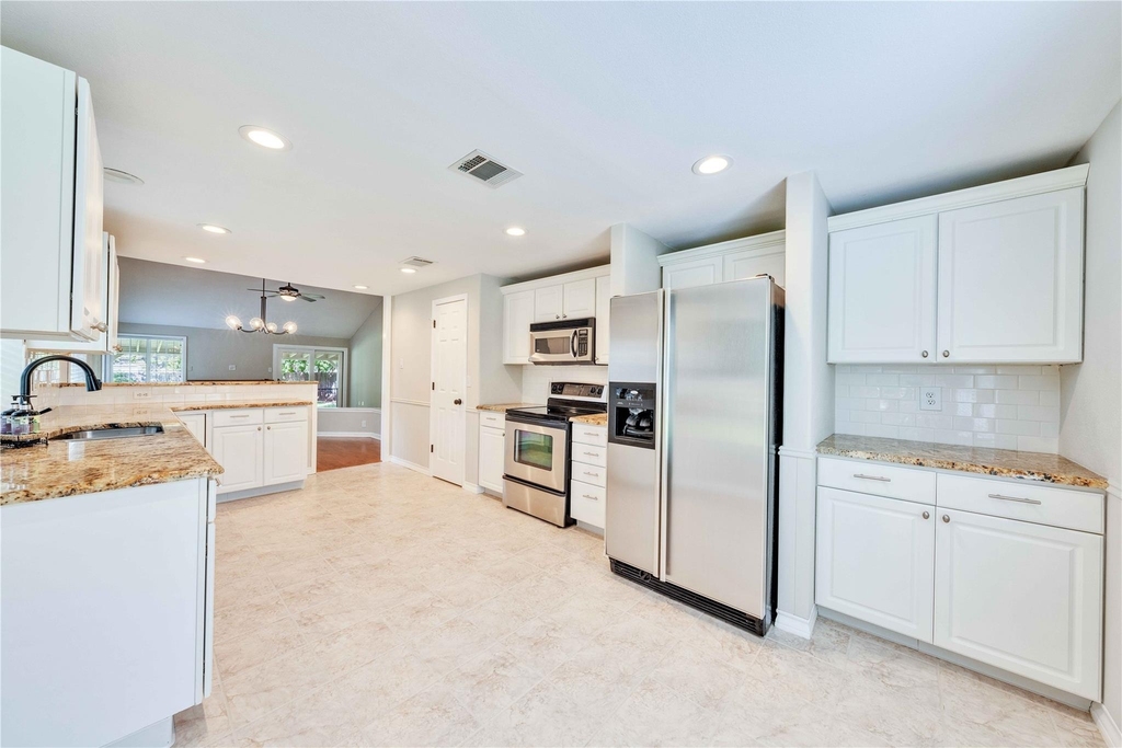 2608 Chowan Way - Photo 7