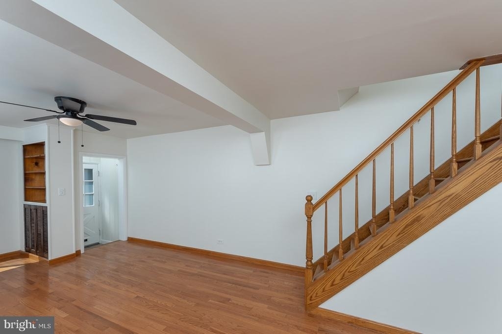 416 E Cross Street - Photo 13