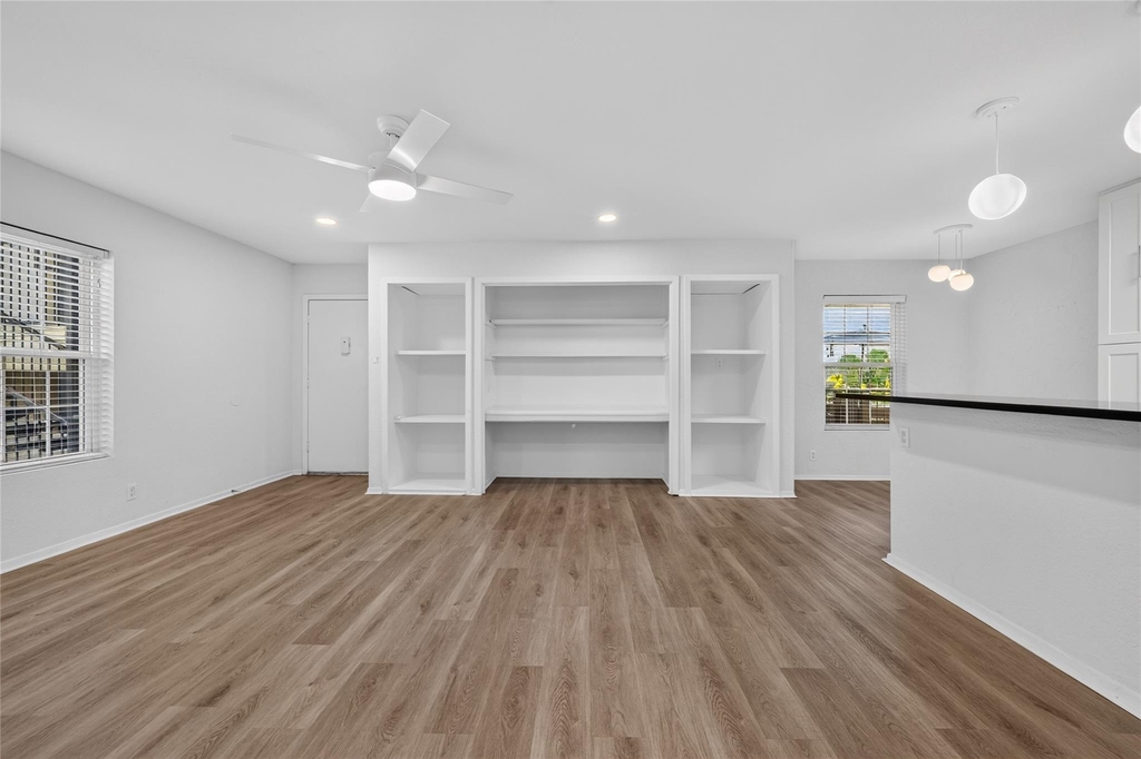 910 Duncan Ln - Photo 6