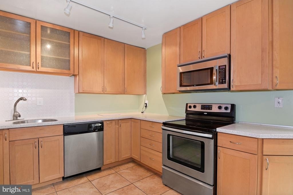 1467 Chatham Court - Photo 9
