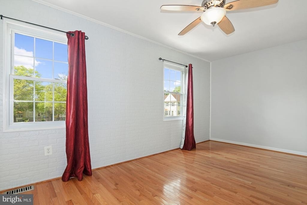 1467 Chatham Court - Photo 17