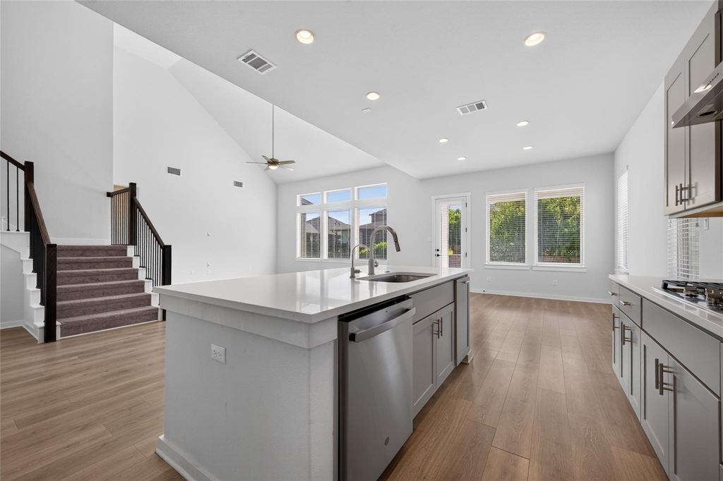 1330 Stone Manor Trail - Photo 17