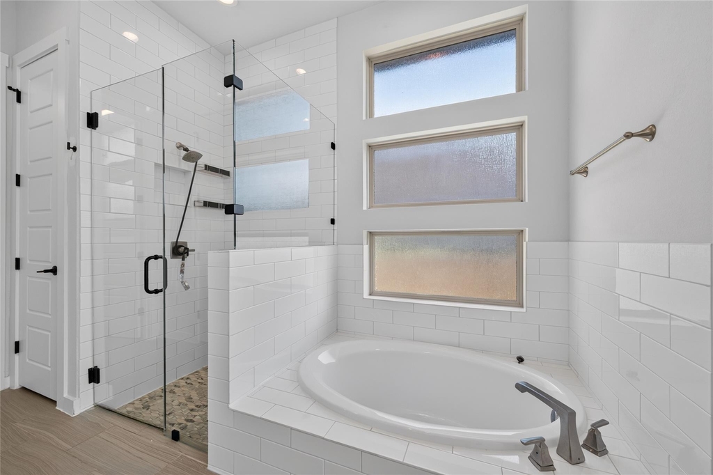 1330 Stone Manor Trail - Photo 22
