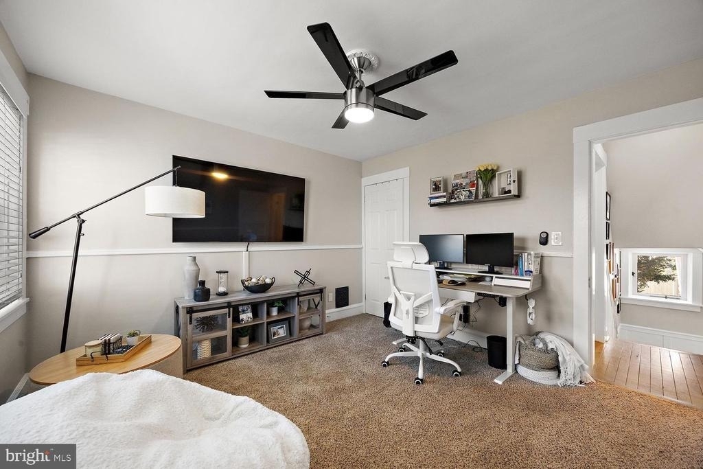 29 Sycamore Street - Photo 10