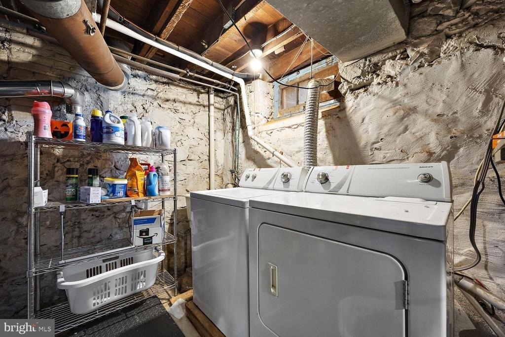29 Sycamore Street - Photo 16