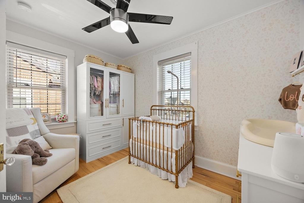 29 Sycamore Street - Photo 11