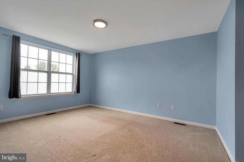 1092 Worth Lane - Photo 9