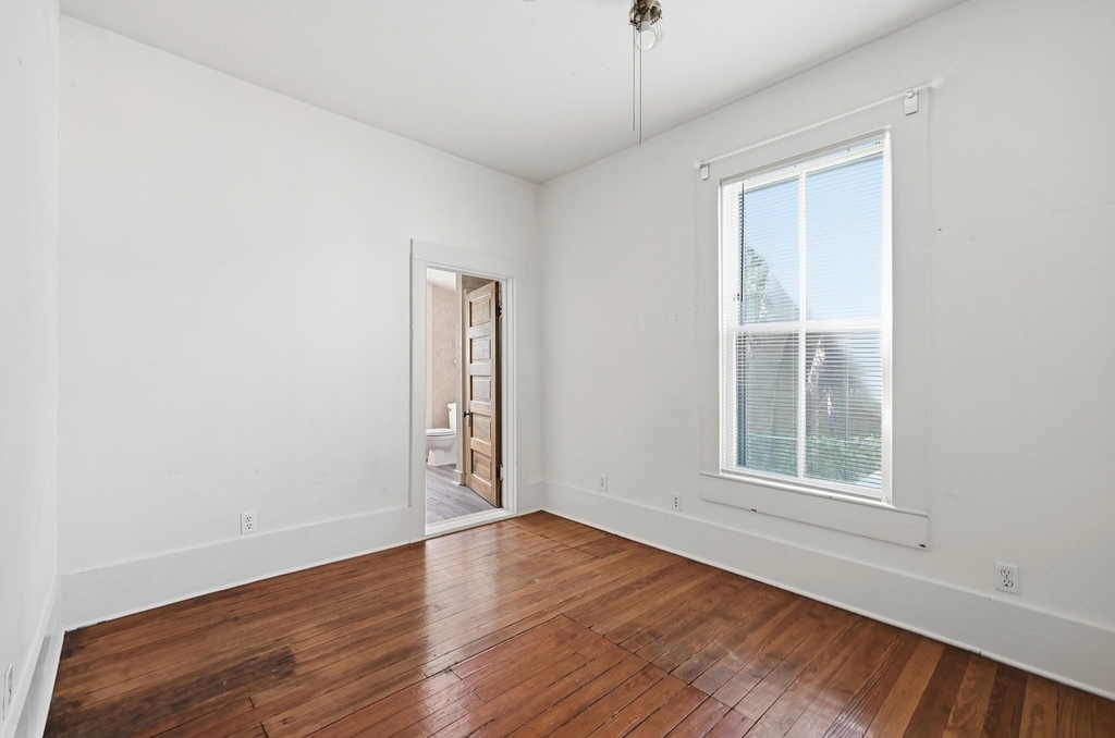 3205 Guadalupe St - Photo 13
