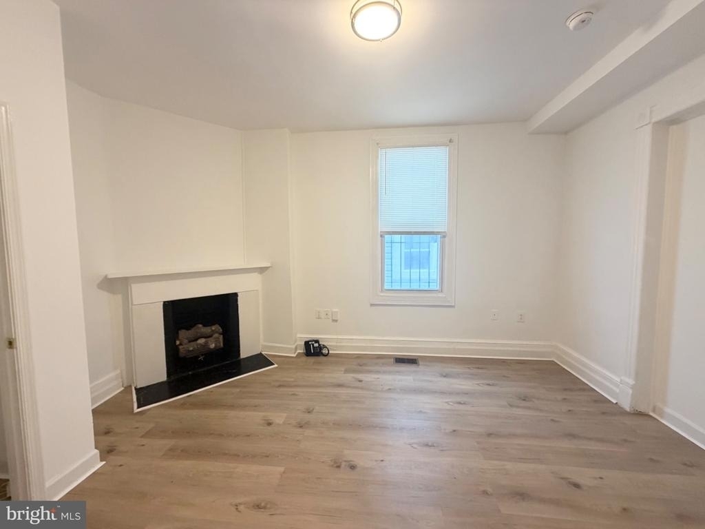 739 Morton Street Nw - Photo 2