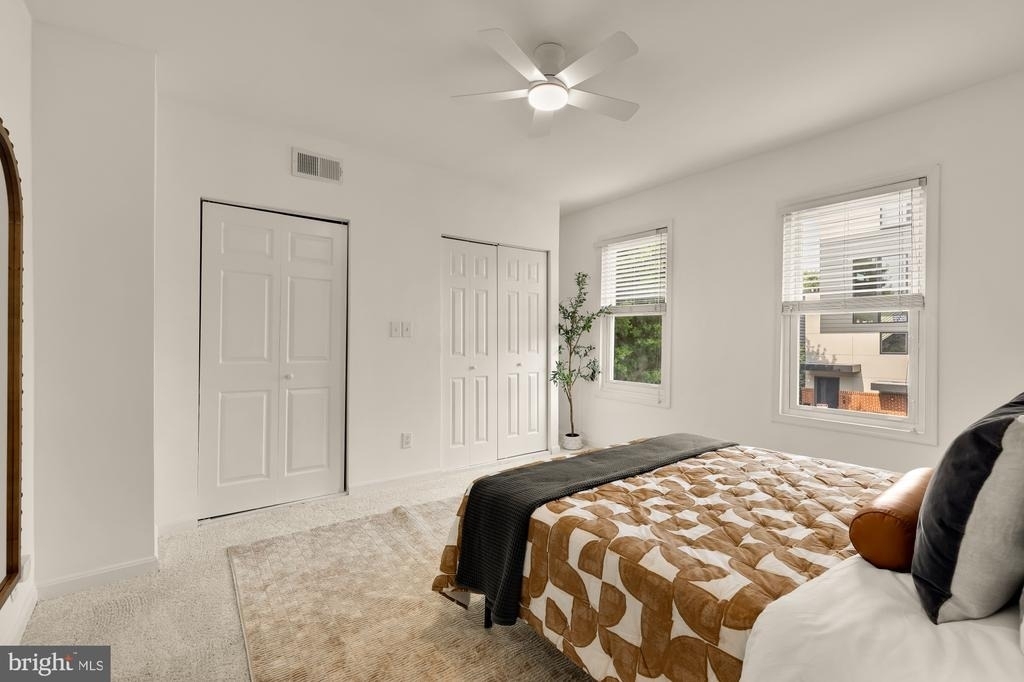 709 16th Street Ne - Photo 25