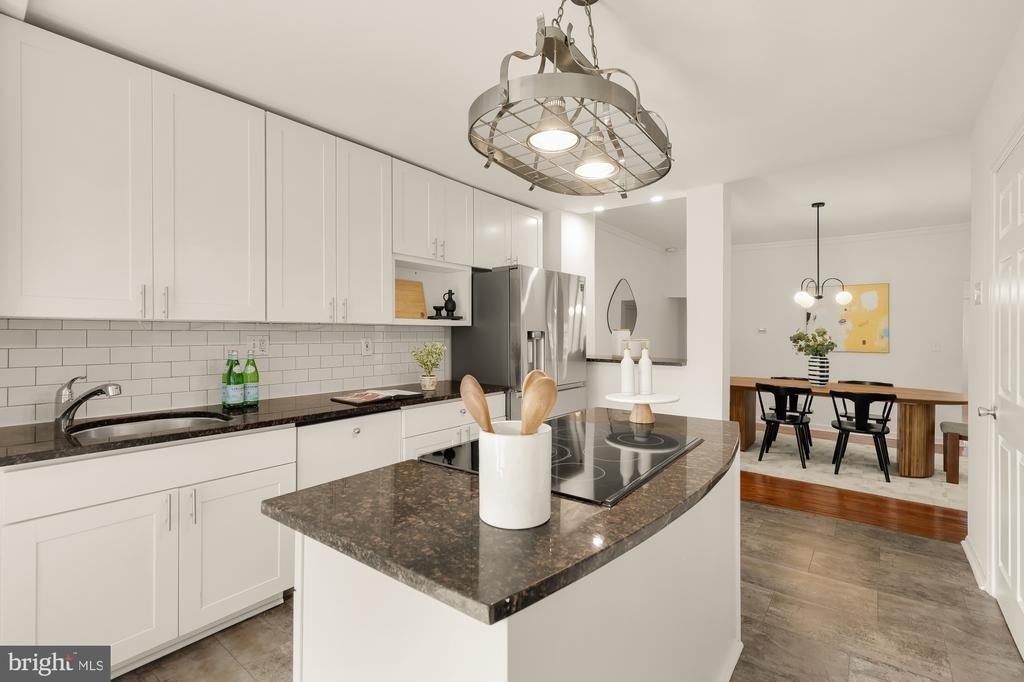 709 16th Street Ne - Photo 15
