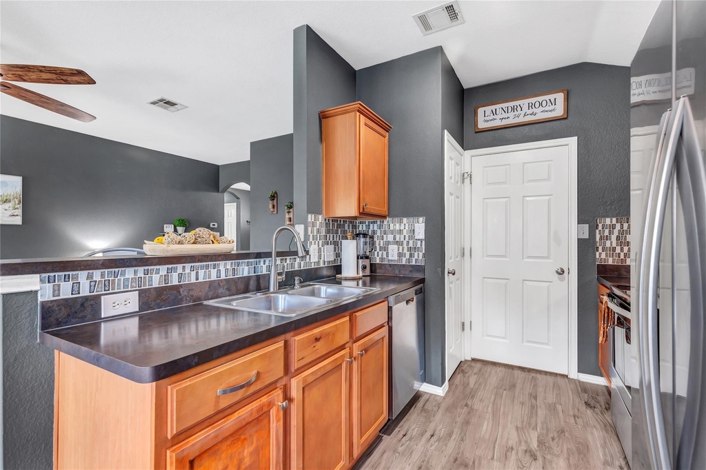 3004 Don Hill Ln - Photo 7