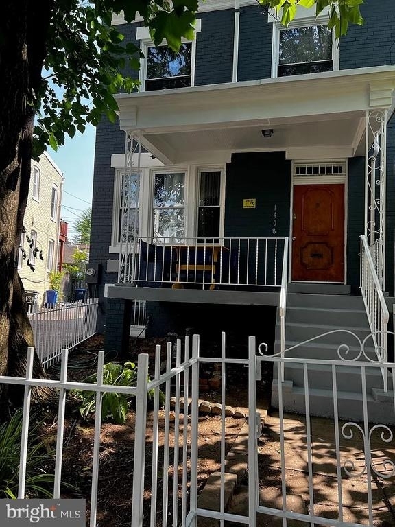 1408 Perry Place Nw - Photo 0