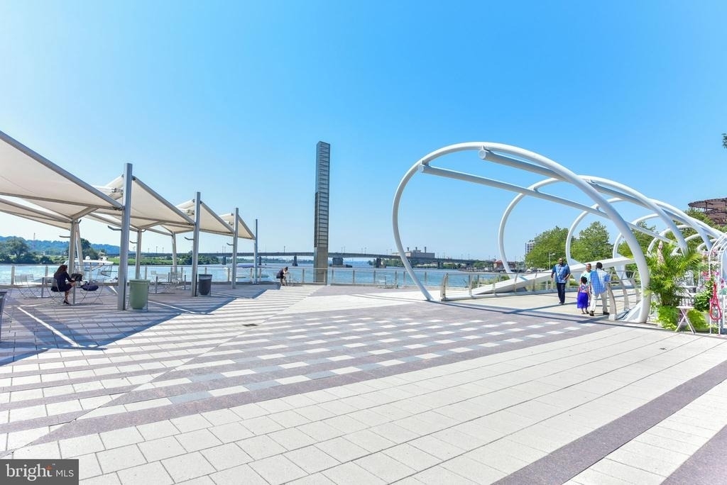 1000 New Jersey Avenue Se - Photo 35