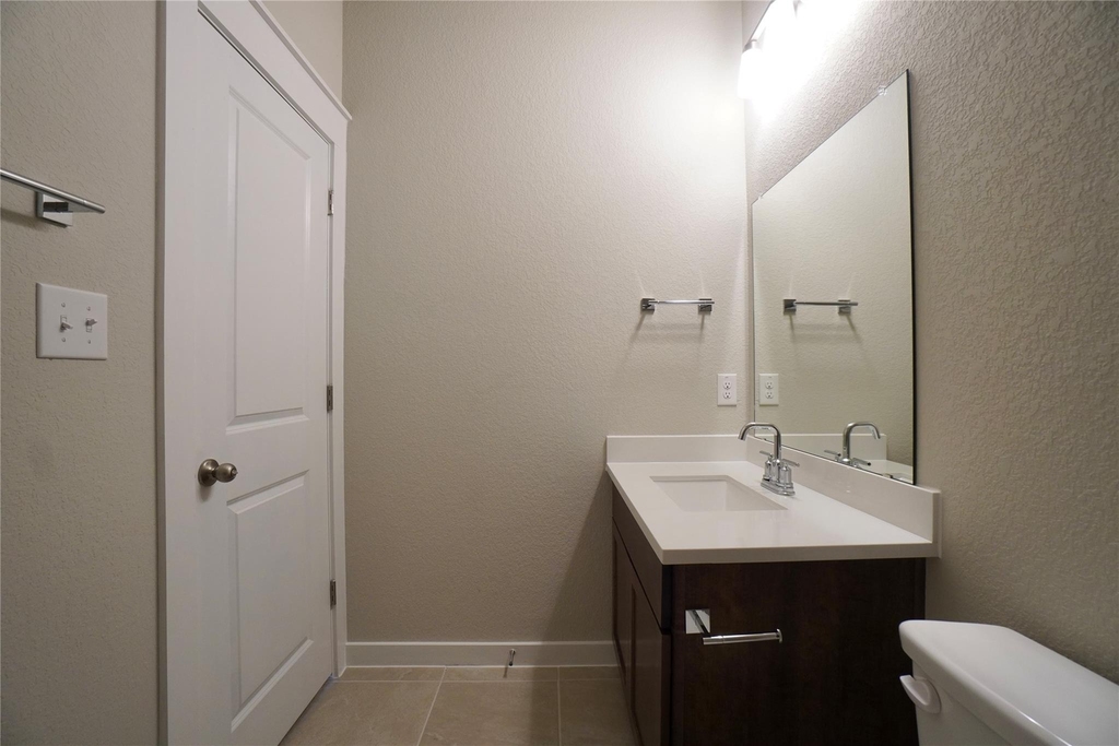 136 Greinert Dr - Photo 31