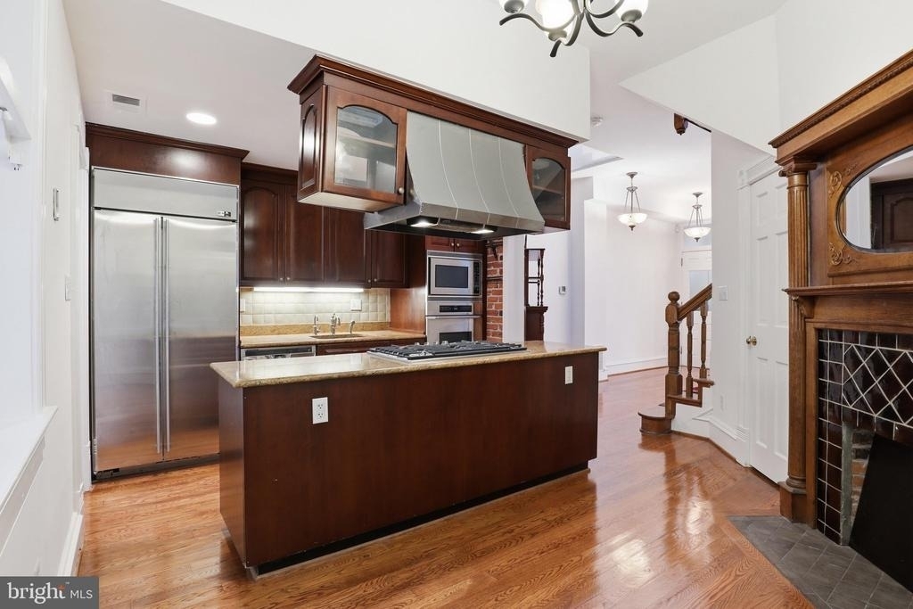 1110 P Street Nw - Photo 8