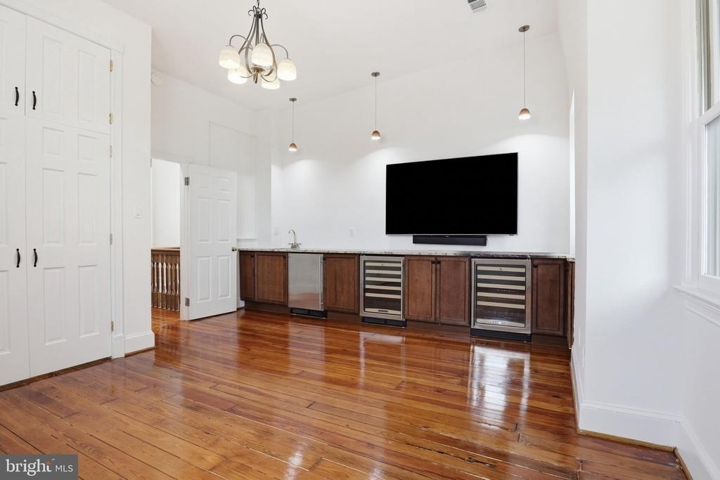 1110 P Street Nw - Photo 21