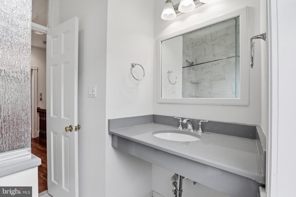 1110 P Street Nw - Photo 23