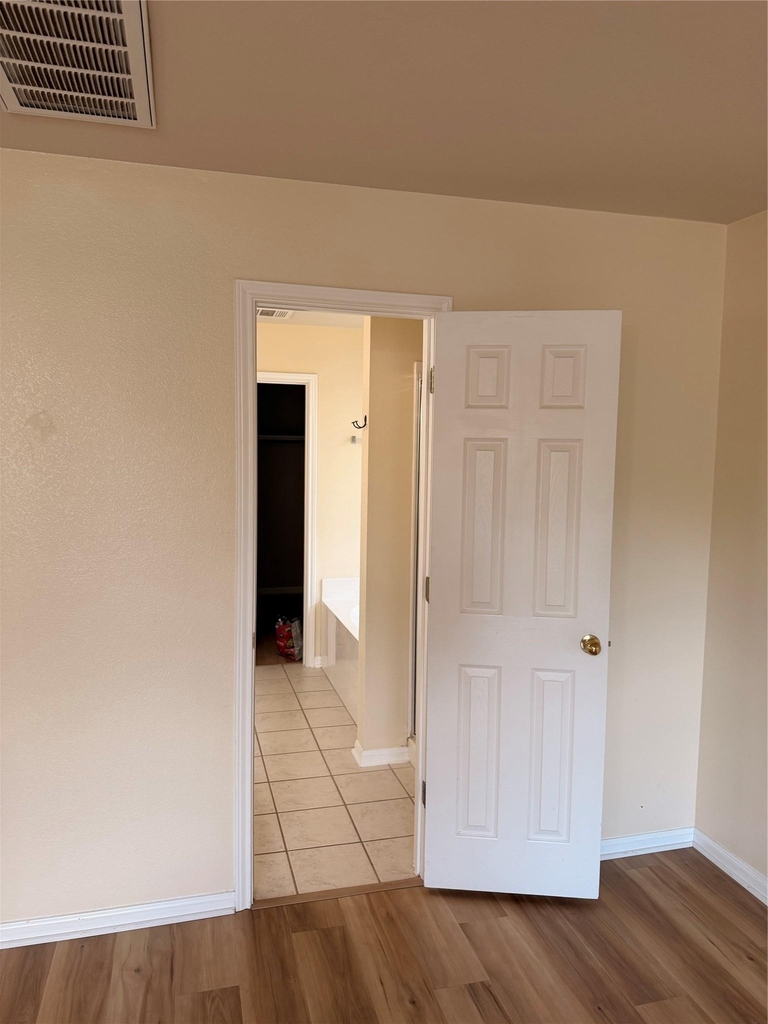 1309 Ascot St - Photo 15