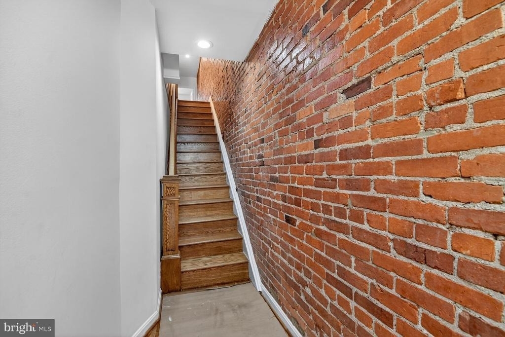 1729 U Street Nw - Photo 1
