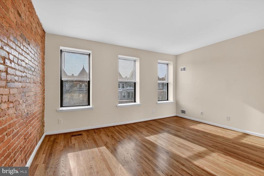 1729 U Street Nw - Photo 4