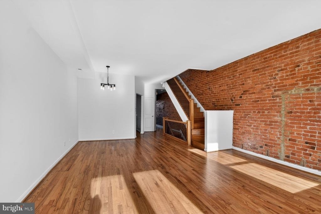 1729 U Street Nw - Photo 2