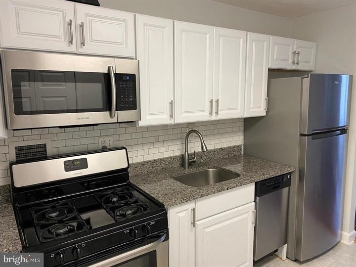 2939 Van Ness Street Nw - Photo 9