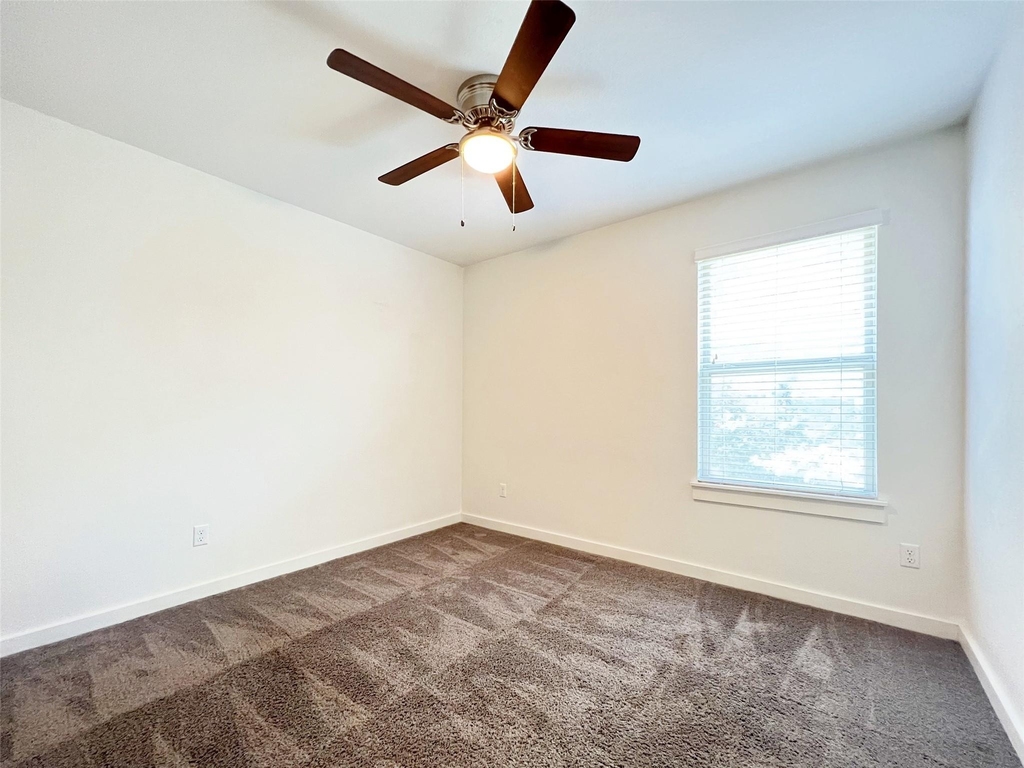 5772 Corsica Loop - Photo 20