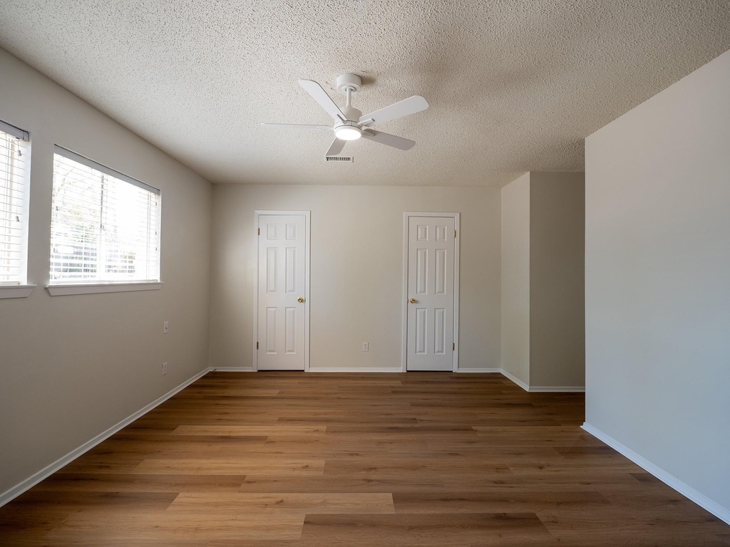 11907 Hornsby St - Photo 19