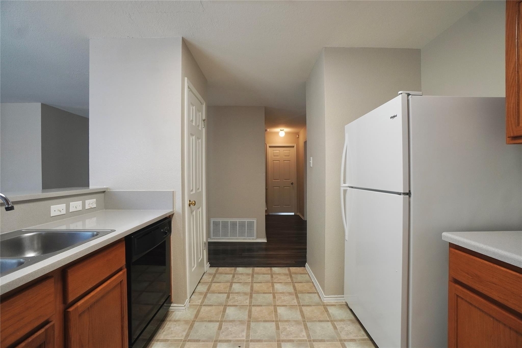 6208 Speyside Dr - Photo 12