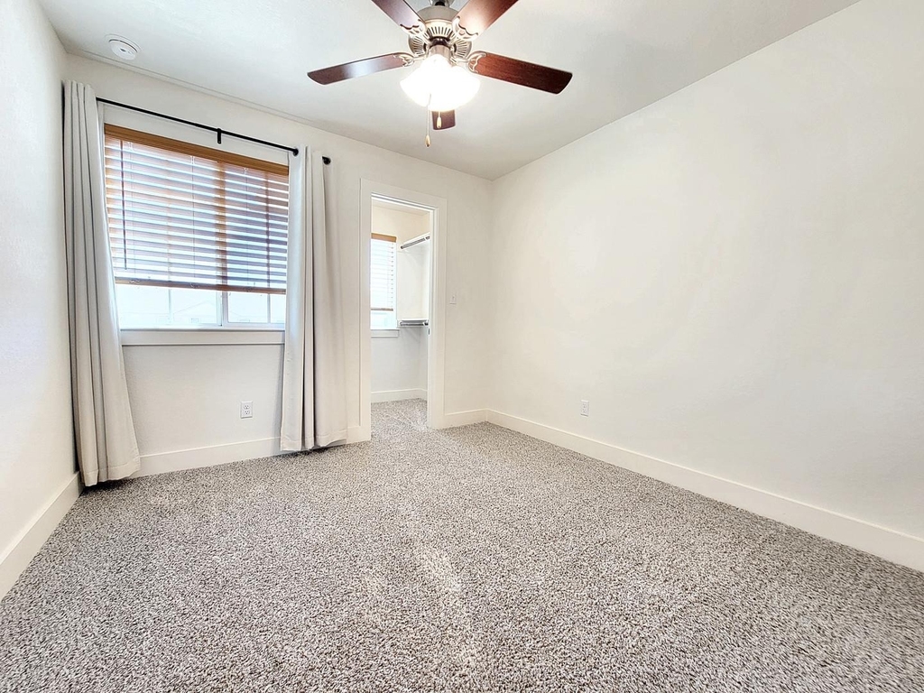 130 Furlong Dr - Photo 11