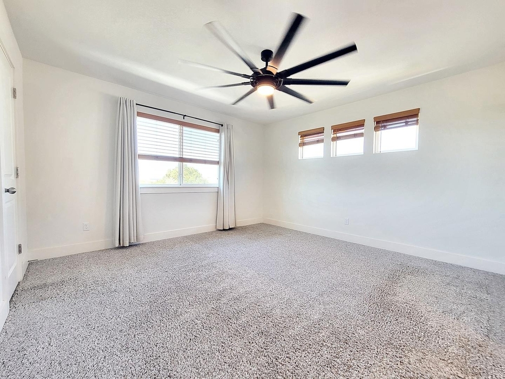 130 Furlong Dr - Photo 19