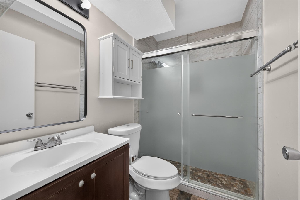 910 Duncan Ln - Photo 18