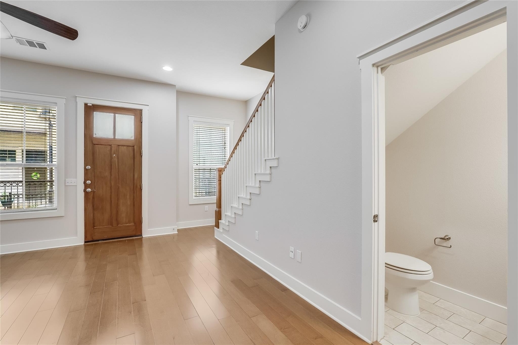 2520 Bluebonnet Ln - Photo 14
