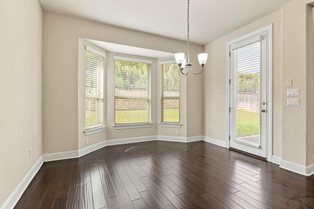 235 Senna Dr - Photo 11