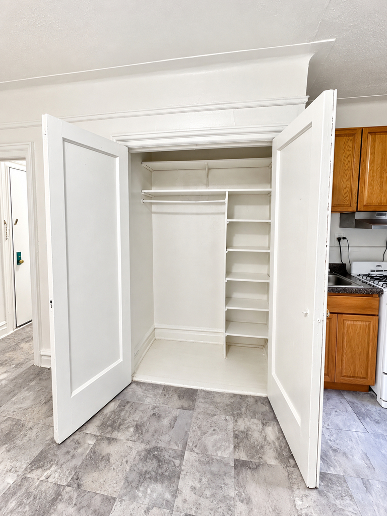 148-25 88th Avenue - Photo 3