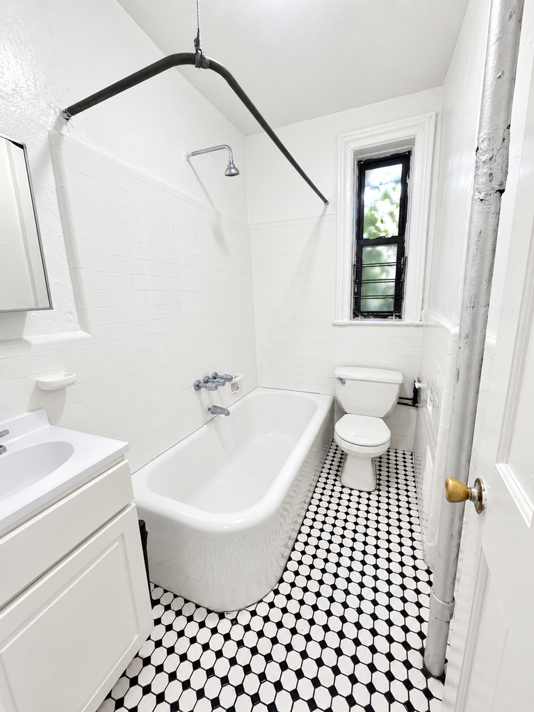 148-25 88th Avenue - Photo 1