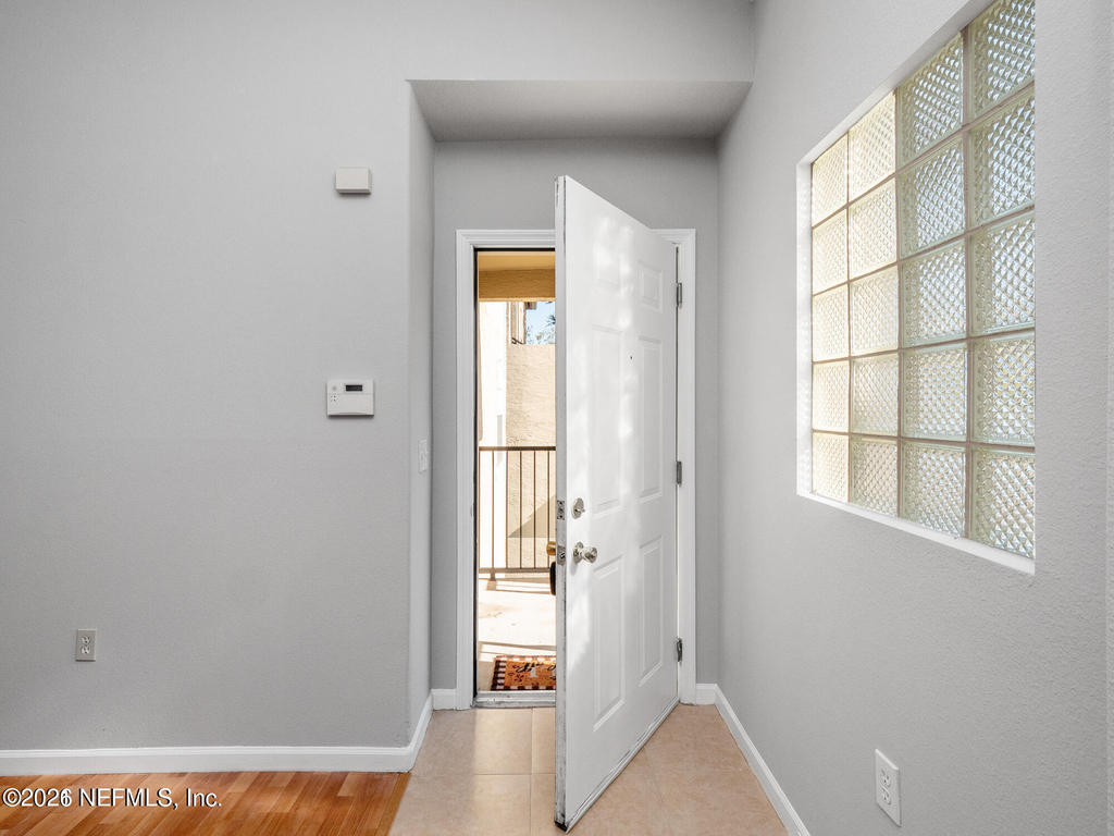 1655 The Greens Way - Photo 2