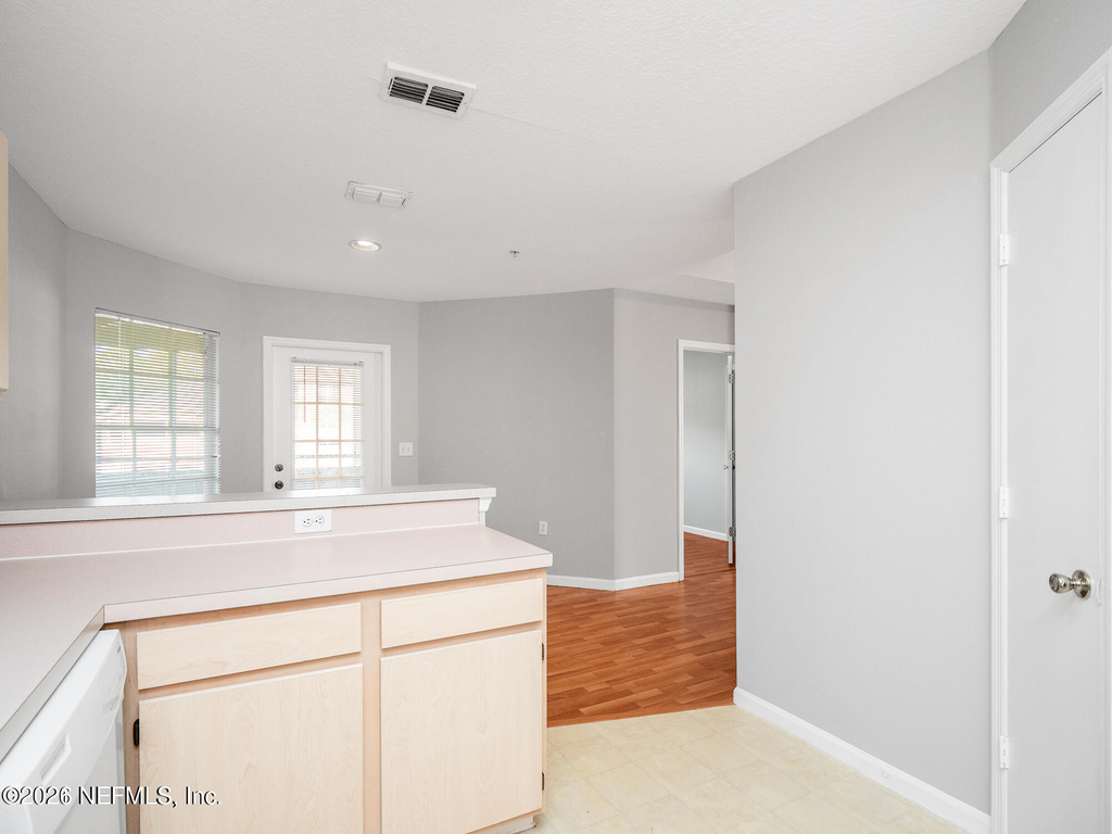 1655 The Greens Way - Photo 7