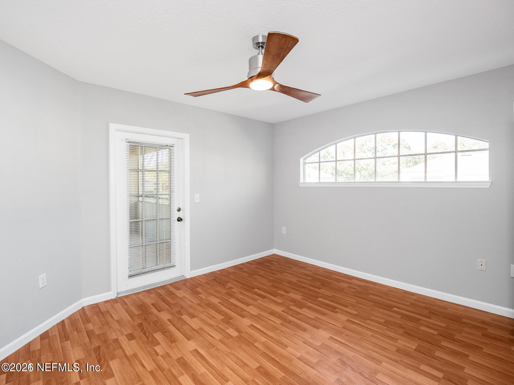 1655 The Greens Way - Photo 8