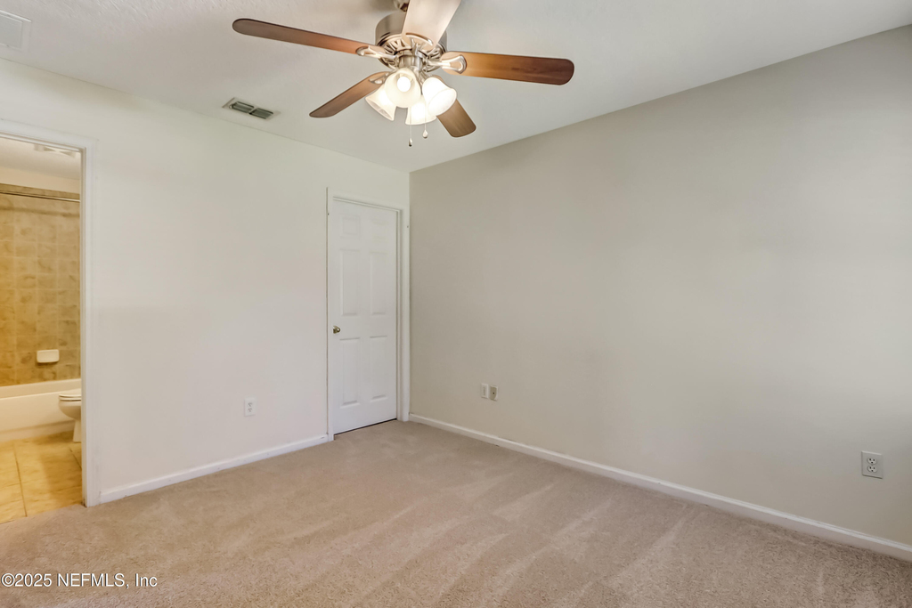 8391 Candlewood Cove Trail - Photo 32