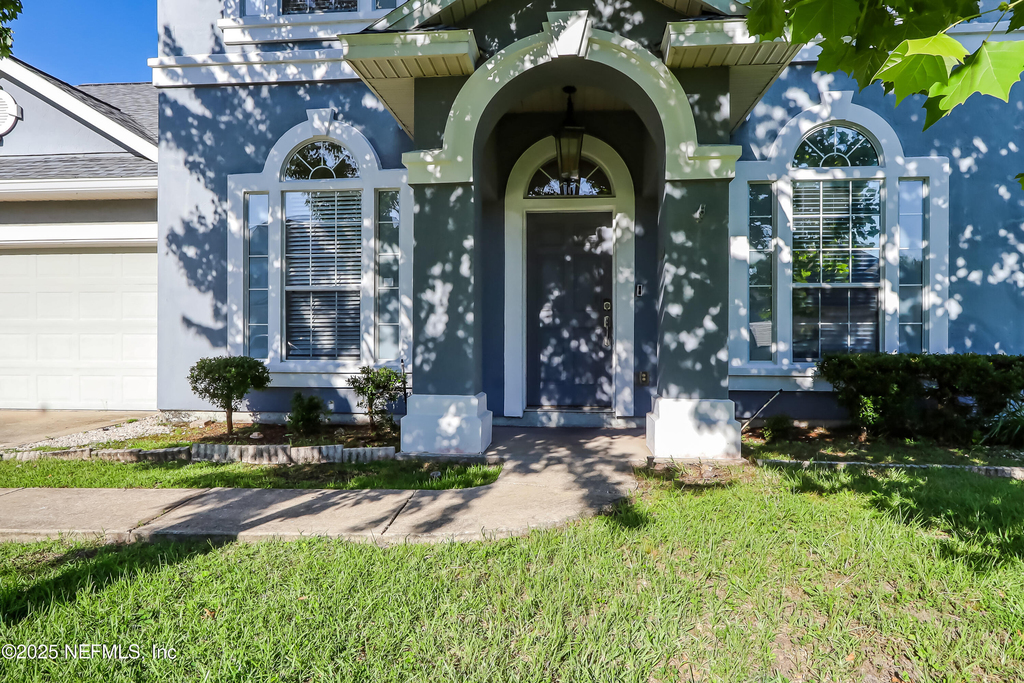 8391 Candlewood Cove Trail - Photo 3