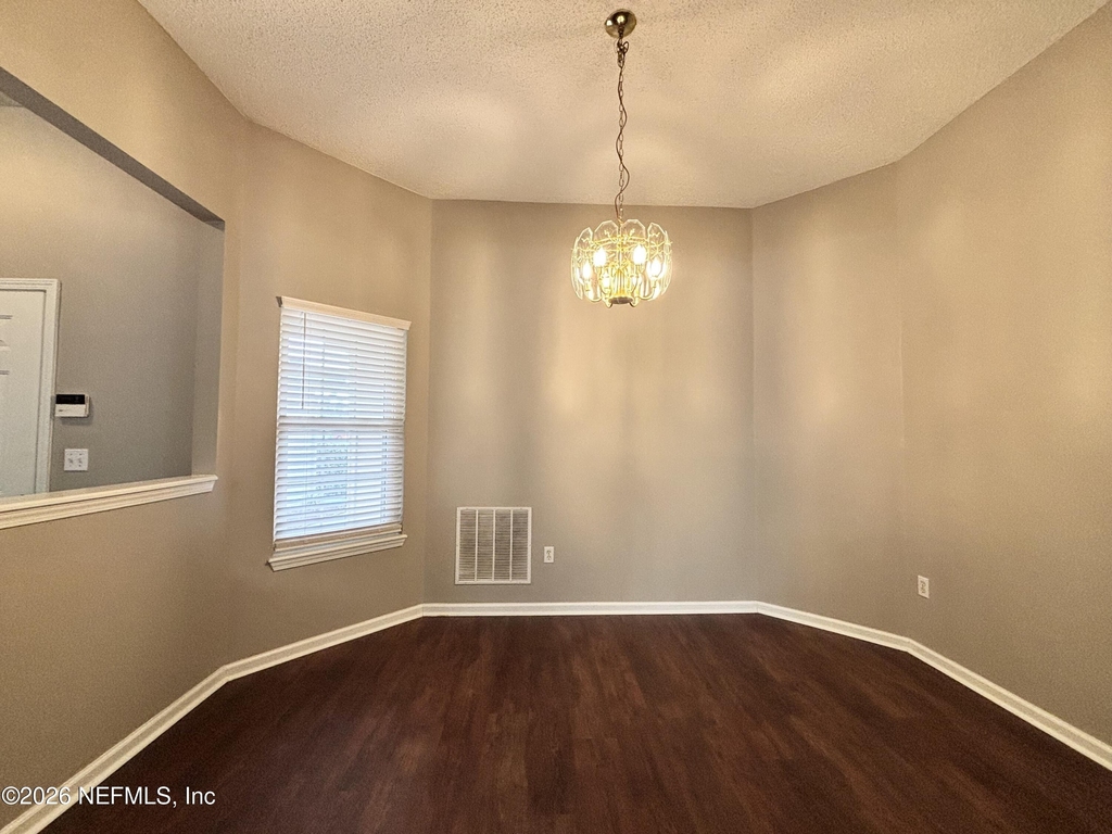 8095 Tessa Terrace E - Photo 8