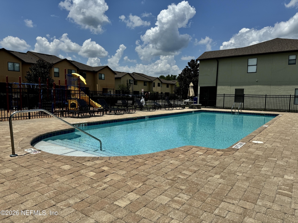 617 Drake Bay Terrace - Photo 25