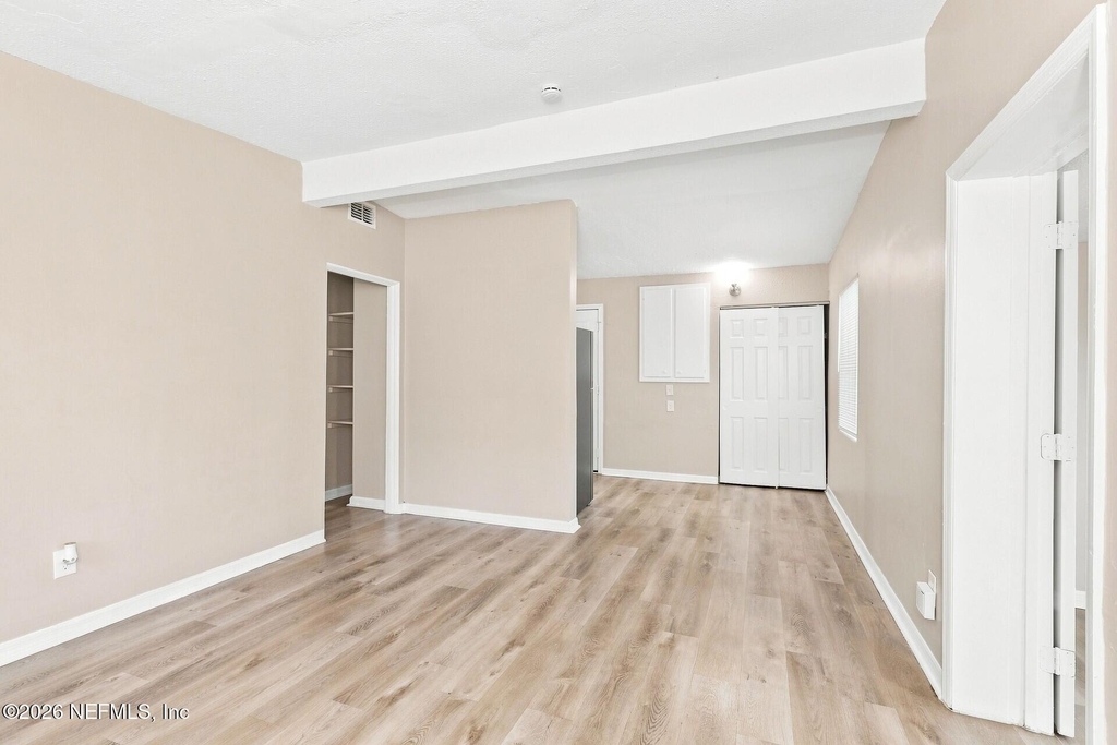 6132 Ardisia Road - Photo 6