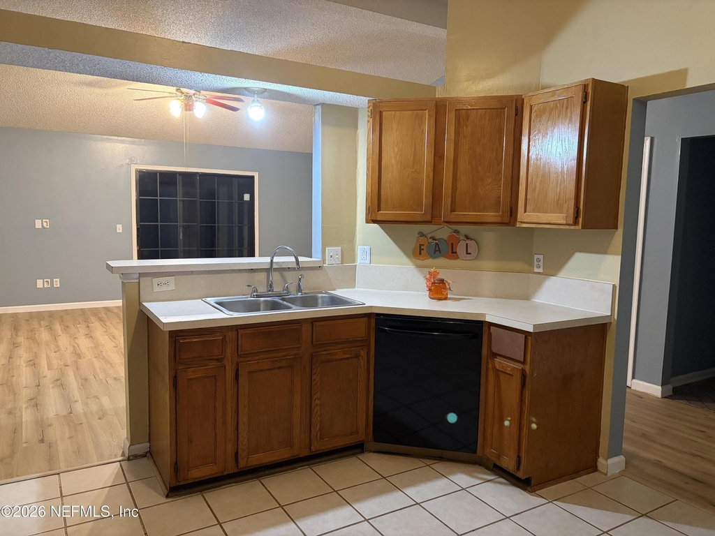 8280 Rocky Creek Drive - Photo 26