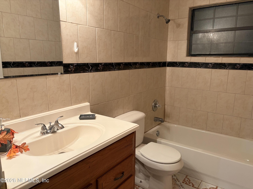 8280 Rocky Creek Drive - Photo 16
