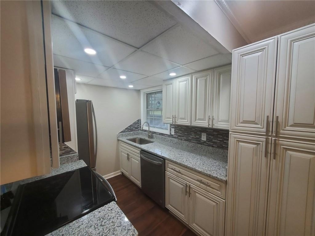 1317 Kingsgate Drive - Photo 7